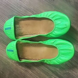 Tieks Galactic Green